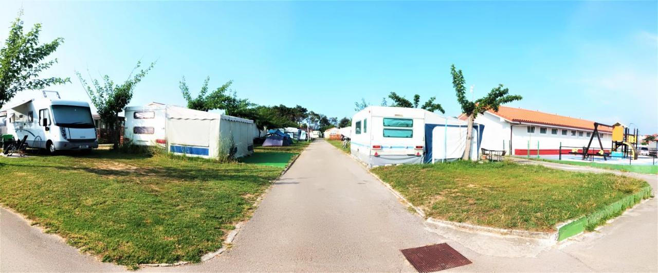 Camping Derby Лоредо Экстерьер фото